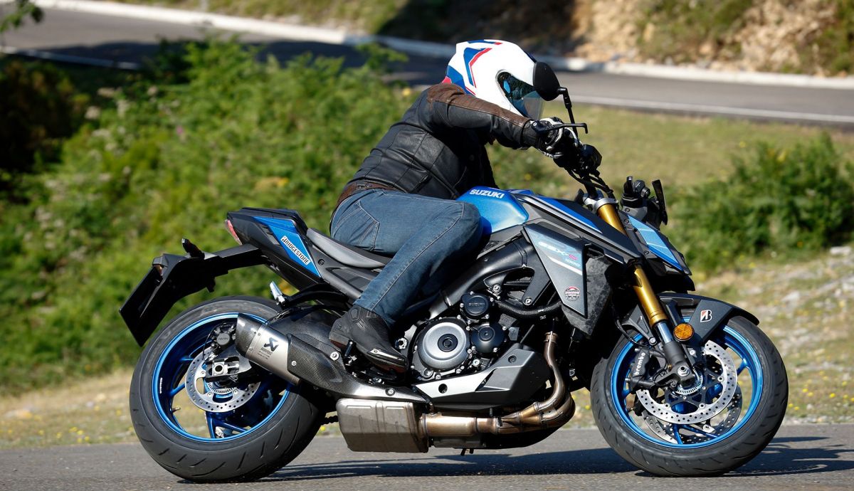 Suzuki GSX-S1000 en el Master Naked Test, la experiencia...
